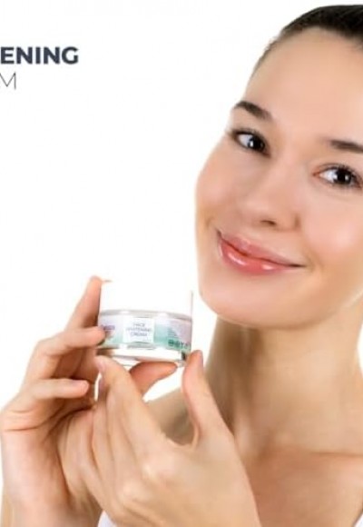 Zaroza Leke Karşıtı Arbutin & Niacinamide Cilt Aydınlatıcı Krem 50 ml